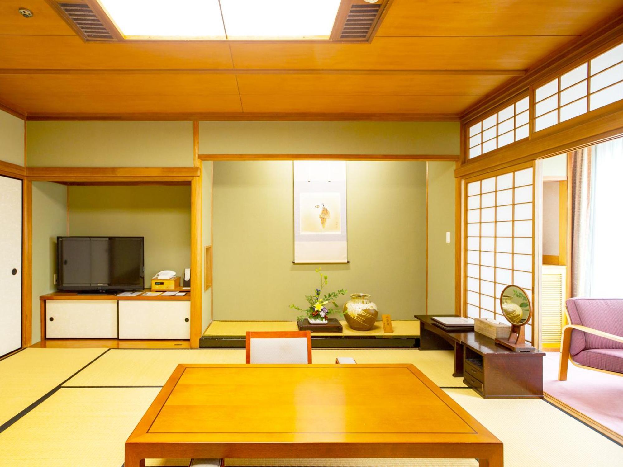 Kumamoto Hotel Castle Hotel 4*